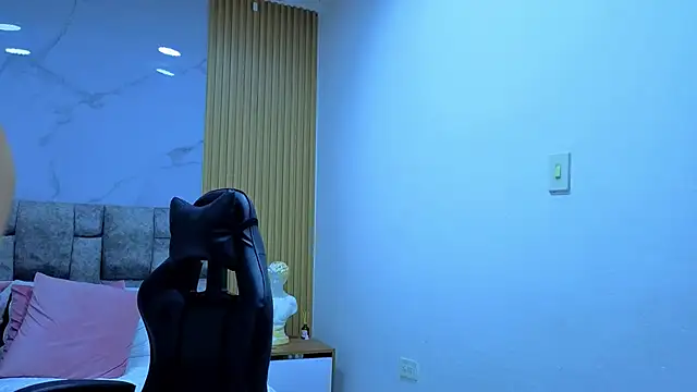 angel  kiss online show from October 2025 12:14:02 PM