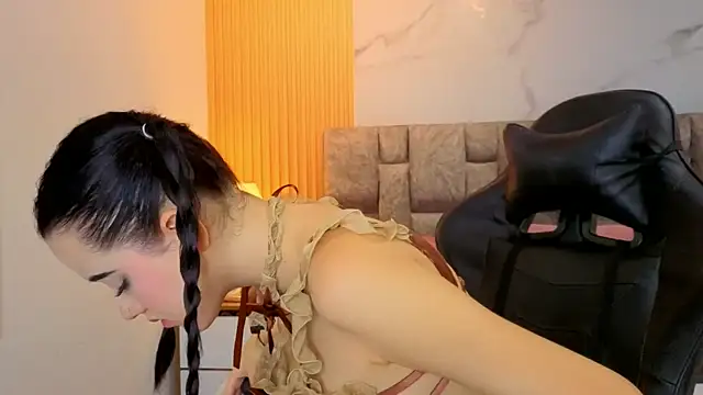 angel  kiss online show from April 2026 11:27:01 AM