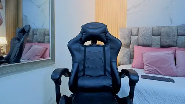 angel  kiss online show from March 2026 11:37:02 AM