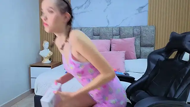 angel  kiss online show from November 2025 12:50:02 PM