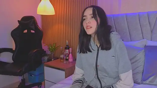 angel  kiss online show from November 2025 06:18:02 AM