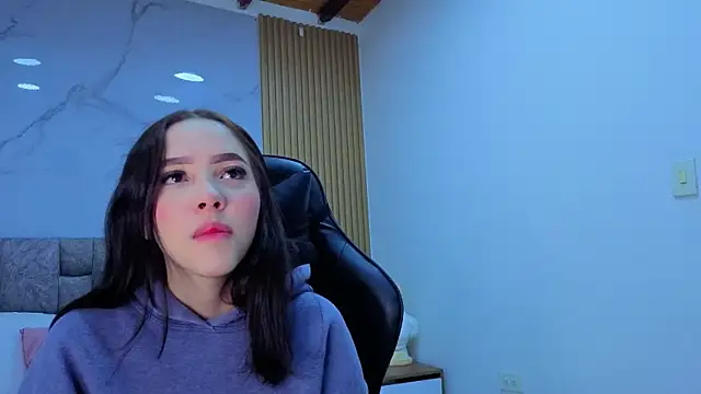 angel  kiss online show from November 2025 11:25:01 AM