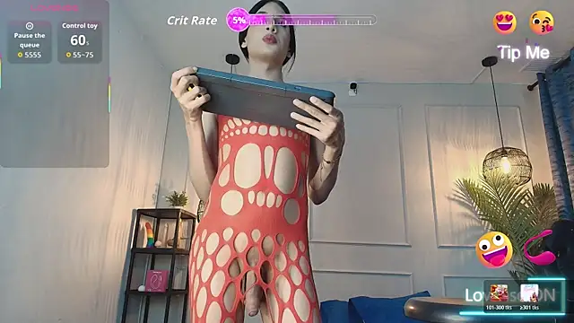 Nikki Vesper online show from May 2026 03:43:02 AM