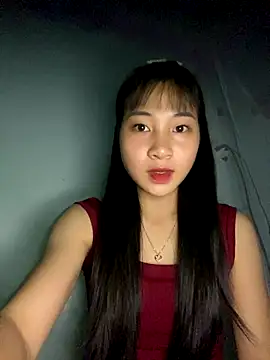 banlinh004 online show from October 2025 12:40:02 AM