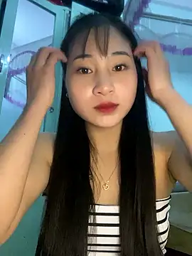 banlinh004 online show from January 2026 02:23:01 PM