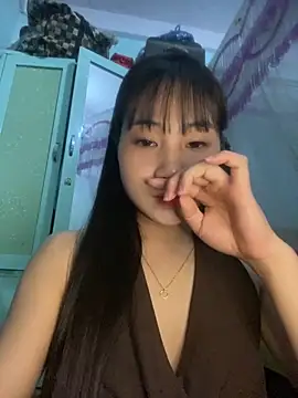 banlinh004 online show from March 2026 03:27:01 PM