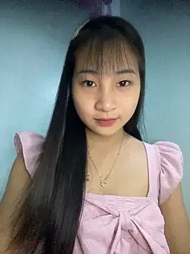 banlinh004 online show from October 2025 02:07:02 PM