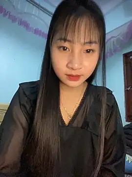 banlinh004 online show from November 2025 02:43:01 PM