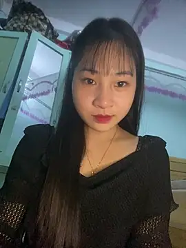 banlinh004 online show from January 2026 10:00:01 AM