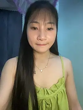 Snapshot of banlinh004 chatting on July 2026 01:55:01 PM banlinh004 online show from July 2026 01:55:01 PM