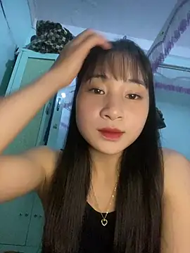 banlinh004 online show from March 2026 03:35:01 PM