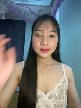 Snapshot of banlinh004 chatting on June 2026 02:56:01 PM banlinh004 online show from June 2026 02:56:01 PM