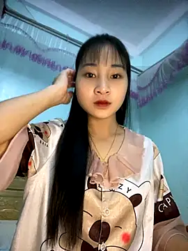 banlinh004 online show from November 2025 05:22:02 AM