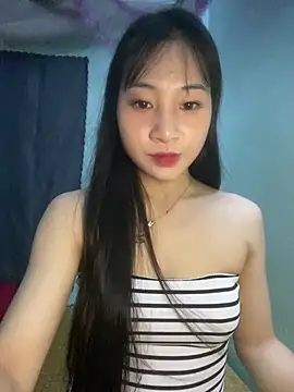 Snapshot of banlinh004 chatting on June 2026 04:07:02 PM banlinh004 online show from June 2026 04:07:02 PM