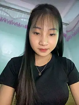 banlinh004 online show from October 2025 06:15:02 AM