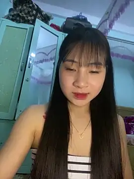 banlinh004 online show from February 2026 03:01:02 PM