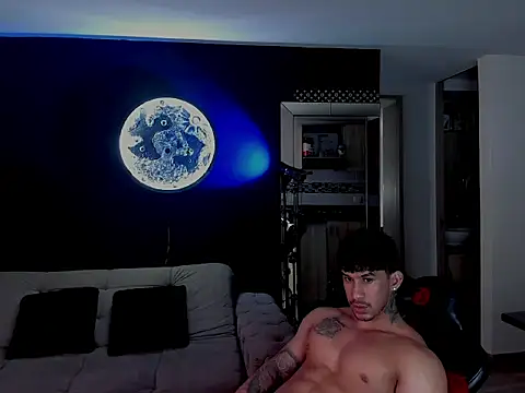Dammianmiller online show from March 2026 06:19:02 PM
