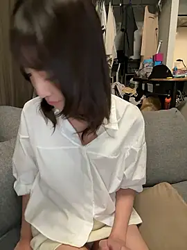 Snapshot of rena_rena_rena chatting on November 2025 04:00:02 PM rena rena rena online show from November 2025 04:00:02 PM