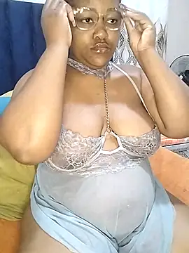 Snapshot of SweetJuicyPussy97 chatting on June 2026 07:01:01 PM SweetJuicyPussy97 online show from June 2026 07:01:01 PM