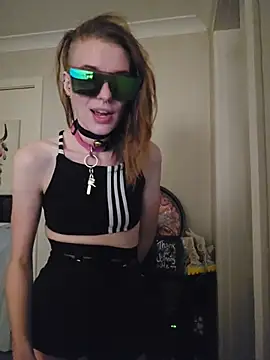 lonely Cosplay chick online show from December 2025 12:11:01 PM