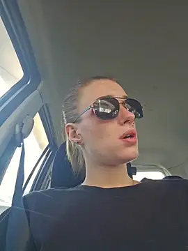 lonely Cosplay chick online show from November 2025 09:03:02 PM