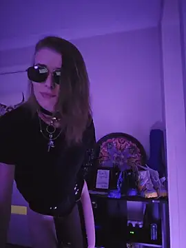 lonely Cosplay chick online show from November 2025 02:17:02 PM