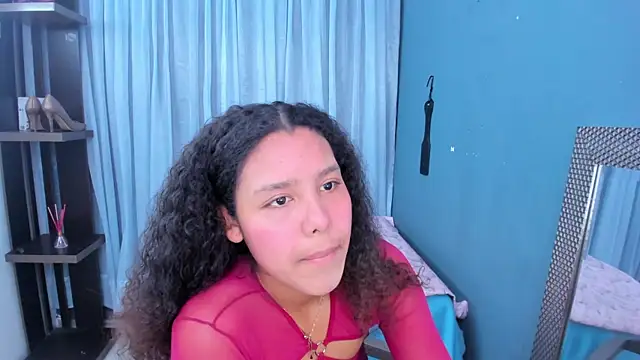 AriaVega online show from October 2025 12:39:02 PM