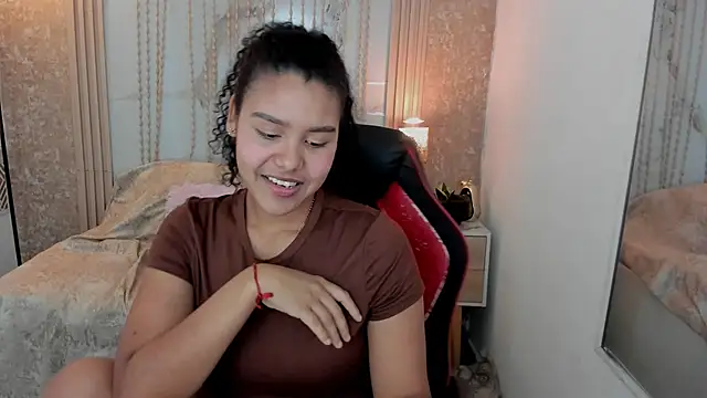 AriaVega online show from May 2026 02:11:02 PM