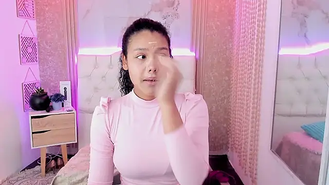 AriaVega online show from February 2026 12:47:02 PM