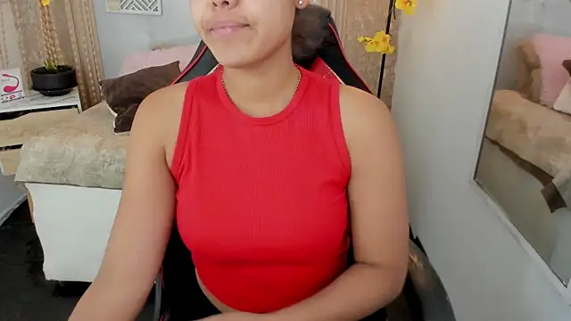 Snapshot of AriaVega chatting on July 2026 12:04:01 PM AriaVega online show from July 2026 12:04:01 PM