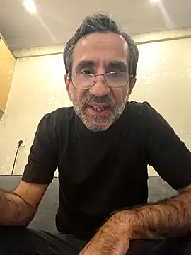 hakannazli online show from October 2025 04:21:01 PM