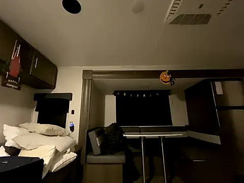 mcxxx87 online show from November 2025 10:53:02 AM