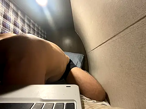 mcxxx87 online show from November 2025 04:06:01 AM