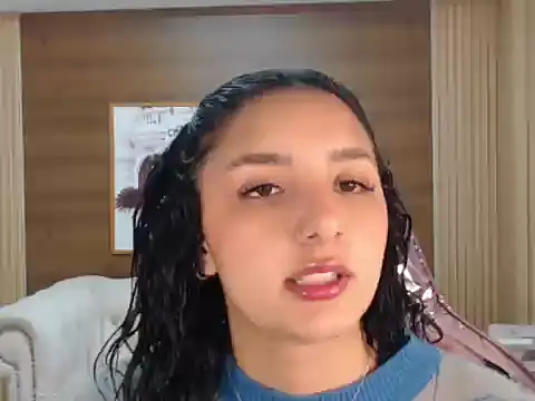 Snapshot of claudina_s chatting on October 2025 01:23:01 PM claudina s online show from October 2025 01:23:01 PM