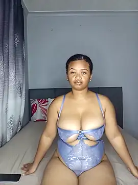 Sultrytits6 online show from March 2026 07:52:01 PM