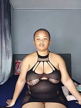 Sultrytits6 online show from May 2026 09:23:01 PM
