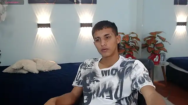 LiamBlack16 online show from October 2025 02:27:02 PM