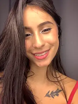 Alana Martinez  online show from April 2026 05:19:01 AM