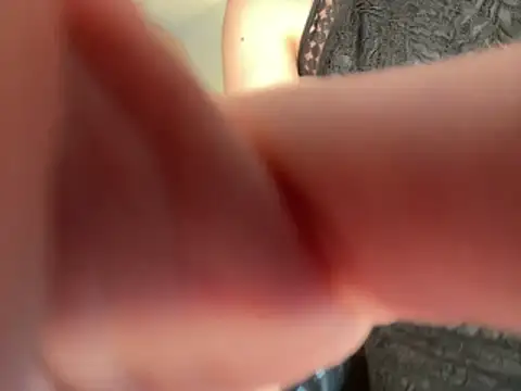 Snapshot of Aurorafang chatting on November 2025 01:58:02 PM Aurorafang online show from November 2025 01:58:02 PM