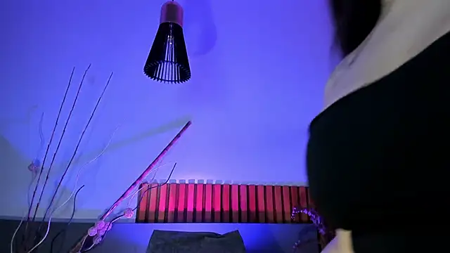 Snapshot of LilithEsme chatting on January 2026 11:55:02 PM LilithEsme online show from January 2026 11:55:02 PM