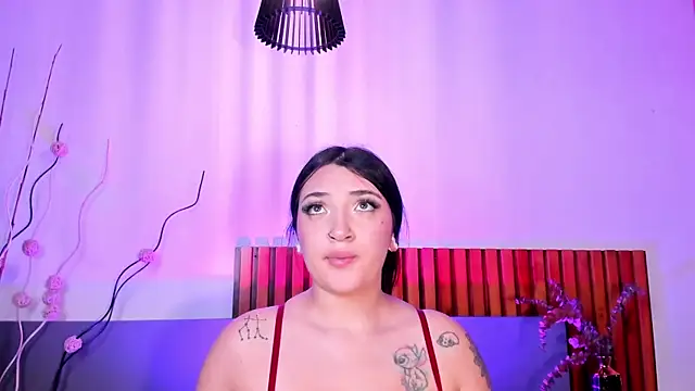 Snapshot of LilithEsme chatting on February 2026 12:42:02 AM LilithEsme online show from February 2026 12:42:02 AM