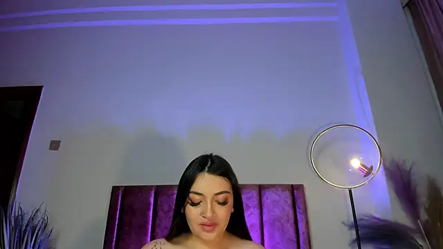 Snapshot of LilithEsme chatting on February 2026 12:32:02 AM LilithEsme online show from February 2026 12:32:02 AM