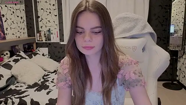 xAlisontiny online show from March 2026 05:06:01 PM