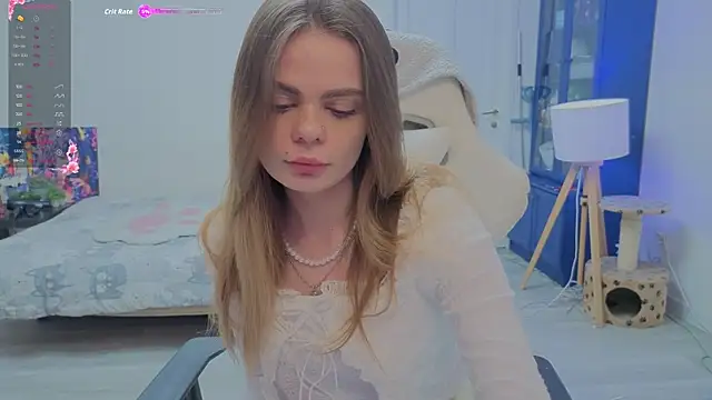 xAlisontiny online show from November 2025 07:57:01 PM