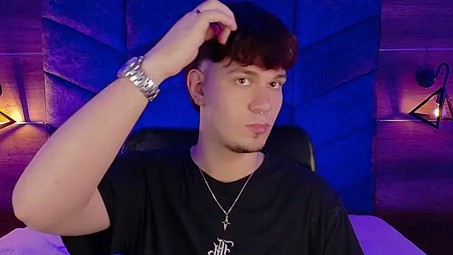 LiamThunder05  online show from October 2025 03:07:02 AM