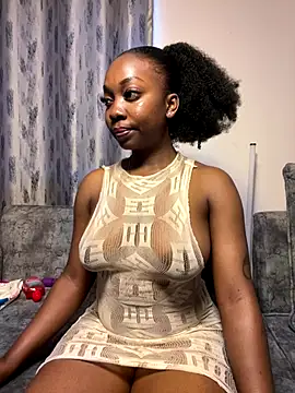 cocoluvx online show from January 2026 02:44:02 PM