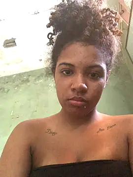 Lorennapires online show from January 2026 06:58:01 PM