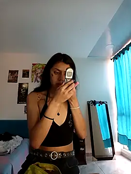 caramel doll   online show from October 2025 08:10:02 PM