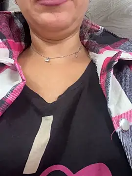 Daiana Andra online show from October 2025 08:22:02 AM