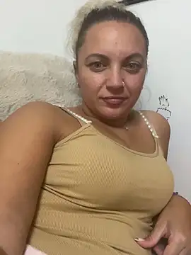 Daiana Andra online show from October 2025 09:27:02 PM